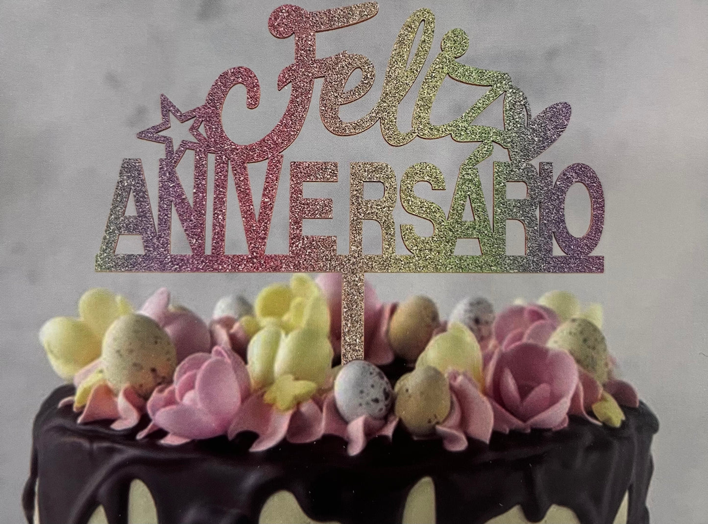 Topo de Bolo Feliz Aniversario - MDF estrela-coração
